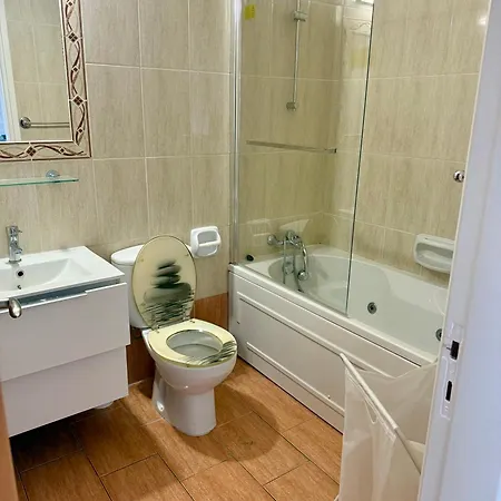 Διαμέρισμα One Bedroom At Diana Gardens *