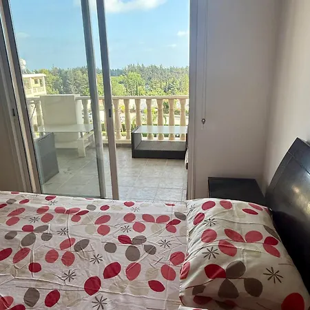 One Bedroom At Diana Gardens 公寓